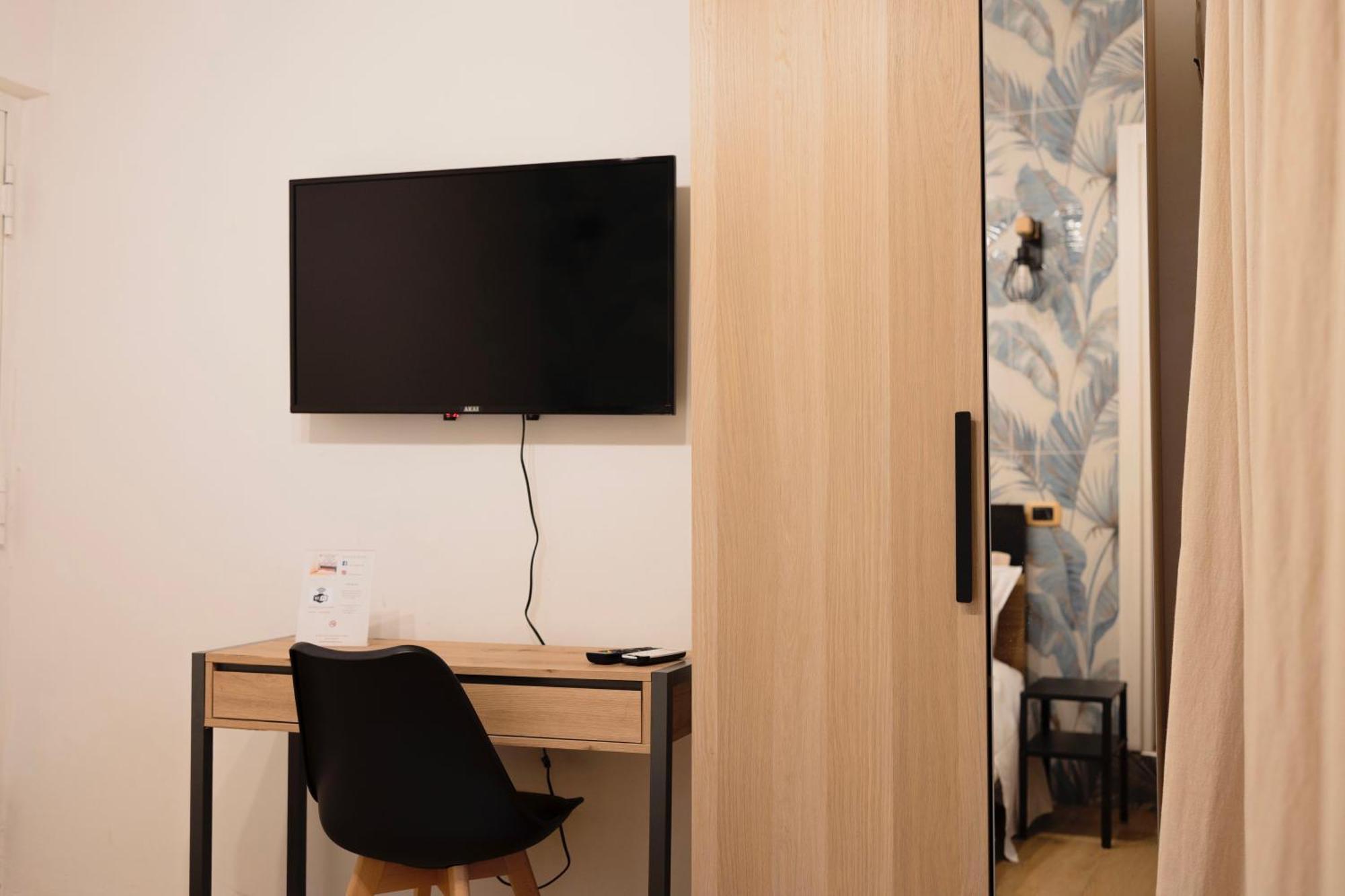 Maison Rose, Host Appartement Napels